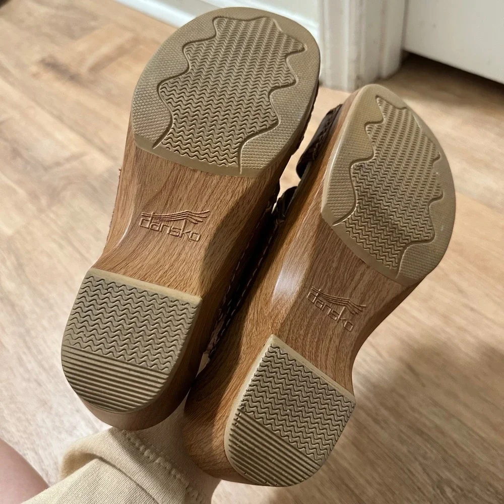 Dansko | Brown Leather Whipstitch Sunburst Platform Clog Slide Sandals, EU 39 - Picture 7 of 8
